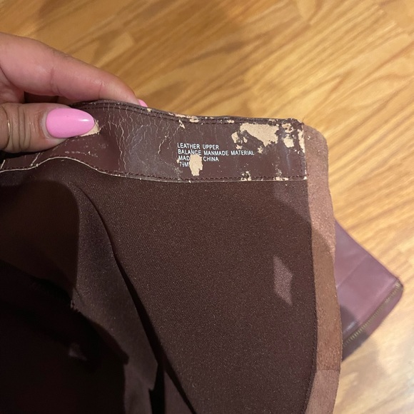 Winter boots used but still lot of life left! Price says it all - Picture 4 of 4